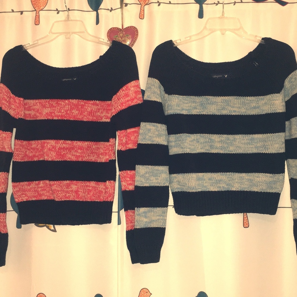 **AMERICAN EAGLE** Sweater Bundle Size Medium EUC